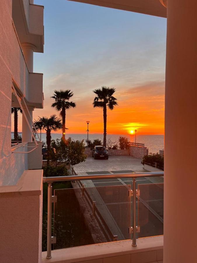 White Sidesea View Apartment Sarande Exterior photo